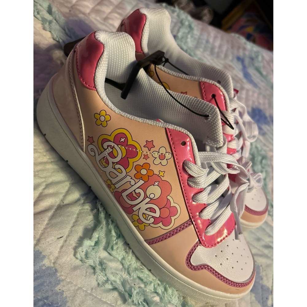 NEW Barbie Women's Low‎ Top Tennis Shoes, Size 8